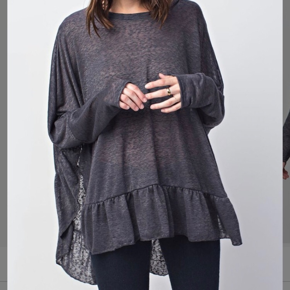 NWOT Gorgeous Flowy Long-Sleeved Top